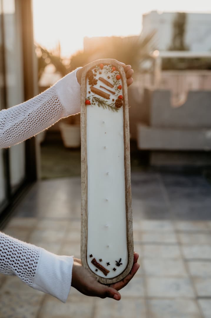 Wide candle centerpiece